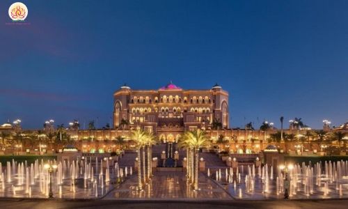Khách sạn Emirates Palace - Niềm tự hào của người dân UAE