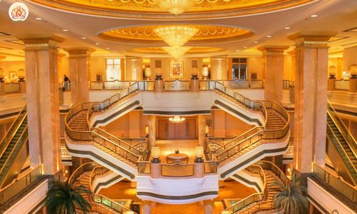 kiến trúc khách sạn Emirates Place