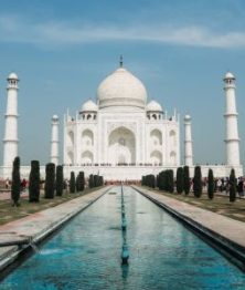 Taj Mahal - biểu tượng của tình yêu vĩnh hằng