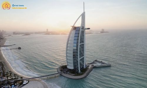 khách sạn Burj AI Arab
