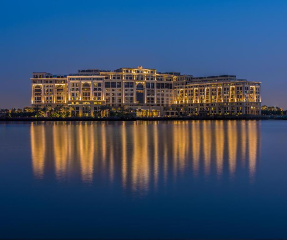 Khách sạn Dubai